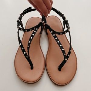 Aldo Sandals